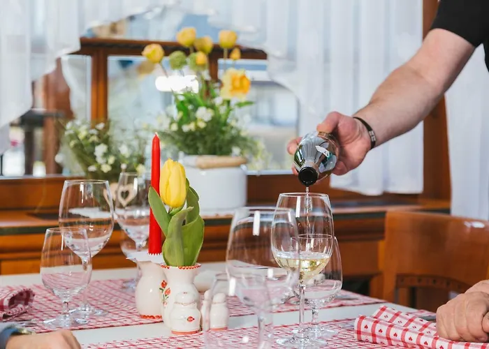 Tulipan Penzion Lesce (Upper Carniola)